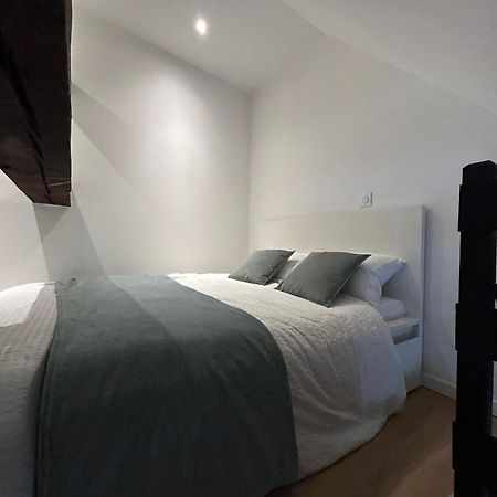 Le Repos De La Meuse Apartment Givet Luaran gambar