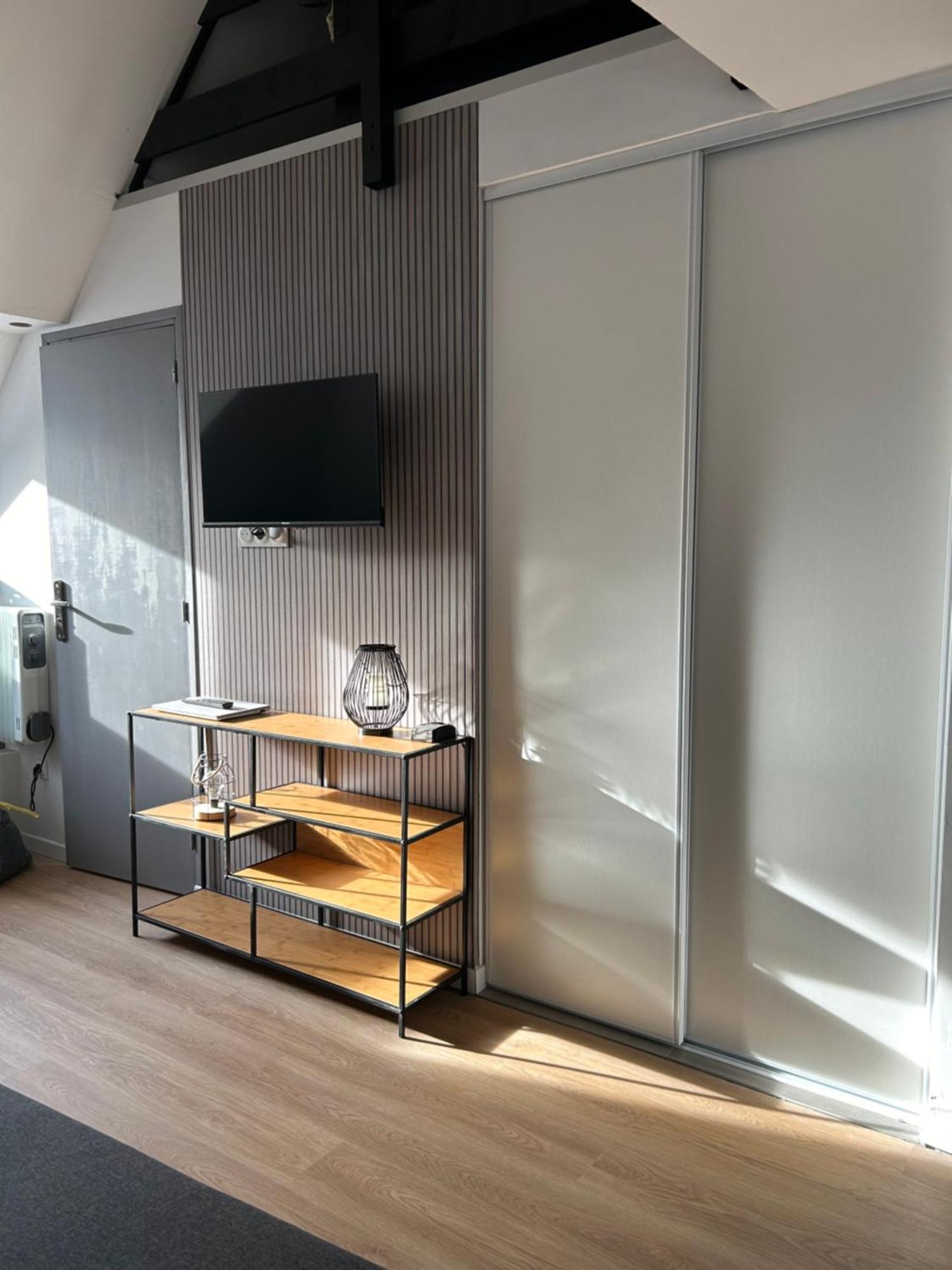 Le Repos De La Meuse Apartment Givet Luaran gambar