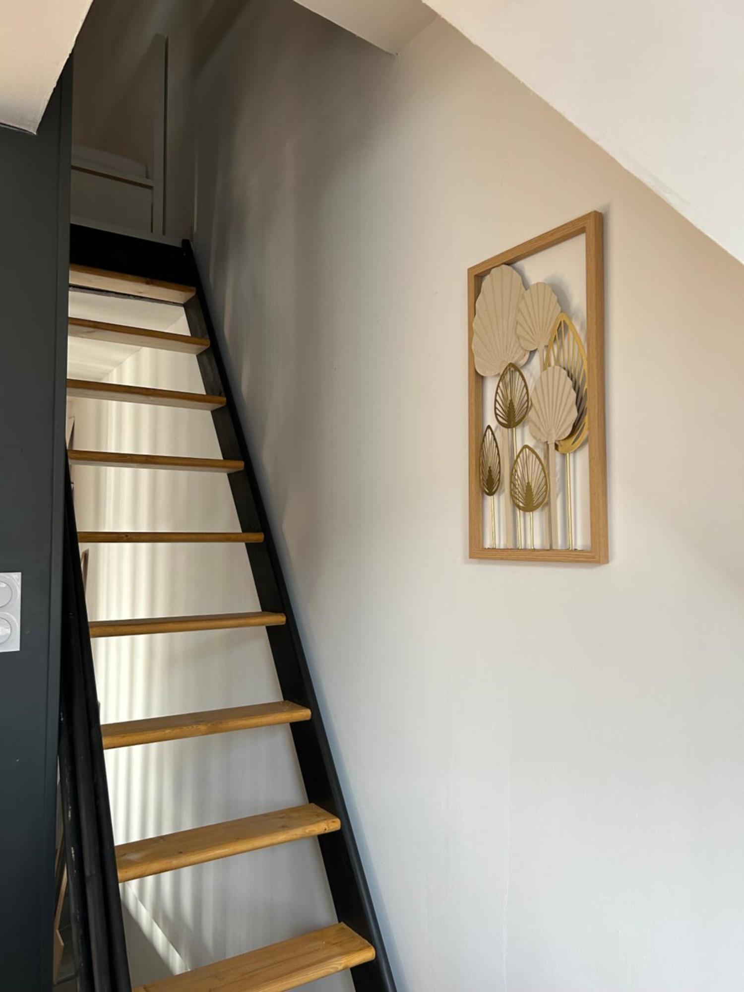 Le Repos De La Meuse Apartment Givet Luaran gambar